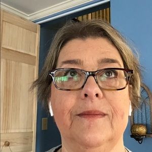 Meet your Posher, Shelley